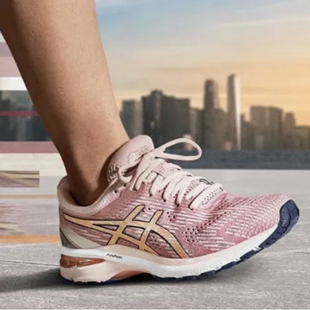 WOMEN’s ASICS GT-2000 8 shoes